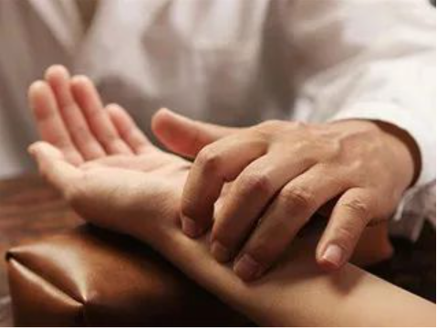 了解这些，你再也不会遇见假中医